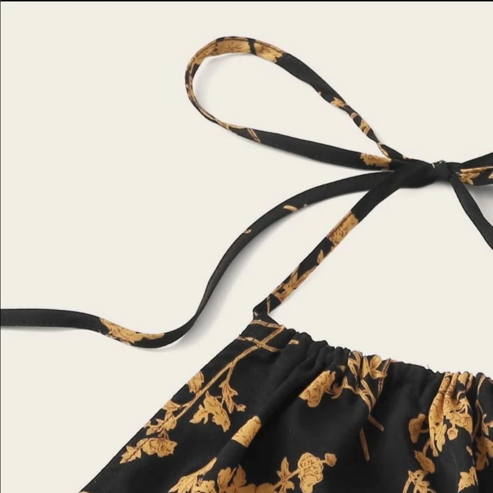NWT SHEIN: XS Black & Gold Floral Tie Up Romper - Picture 7 of 11